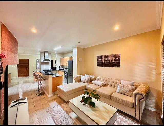 2 BEDROOM PROPERTY TO RENT IN RIVONIA